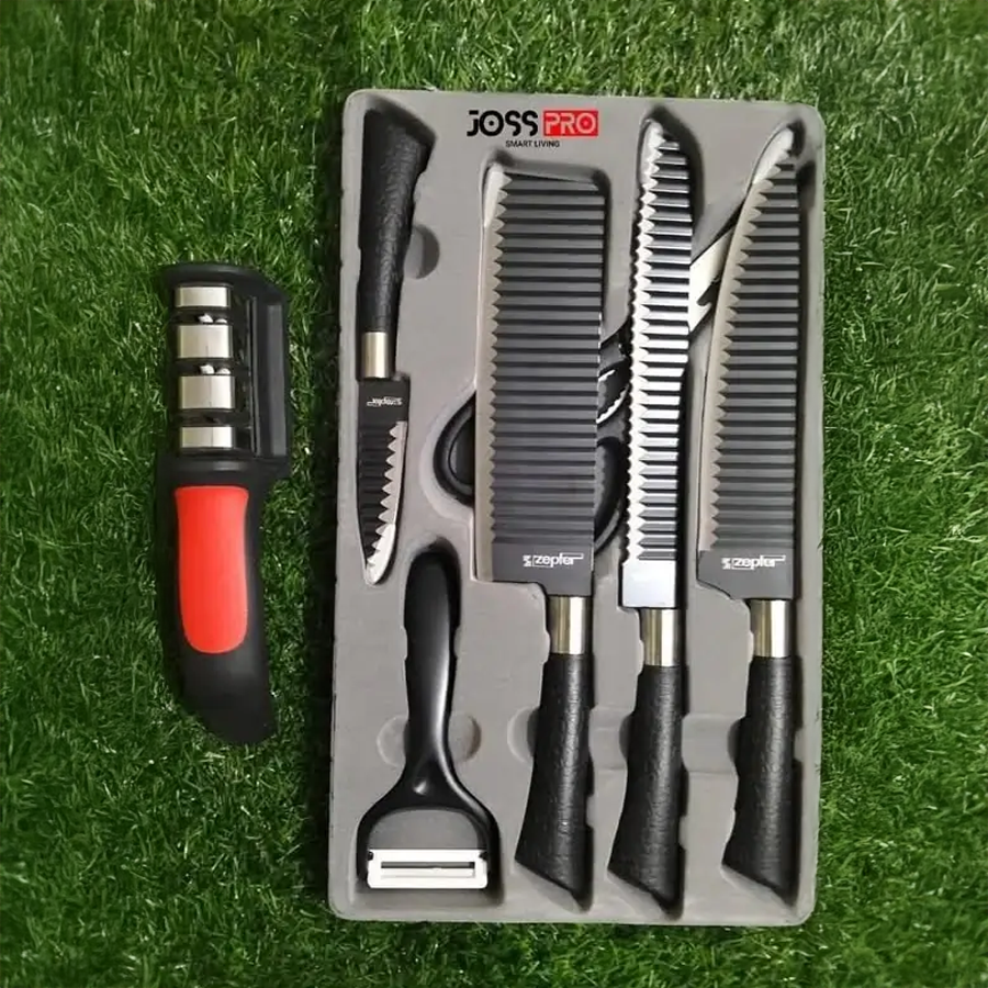 Smart Kitchen Knife Set with a free Sharpner (Limited Time Offer)